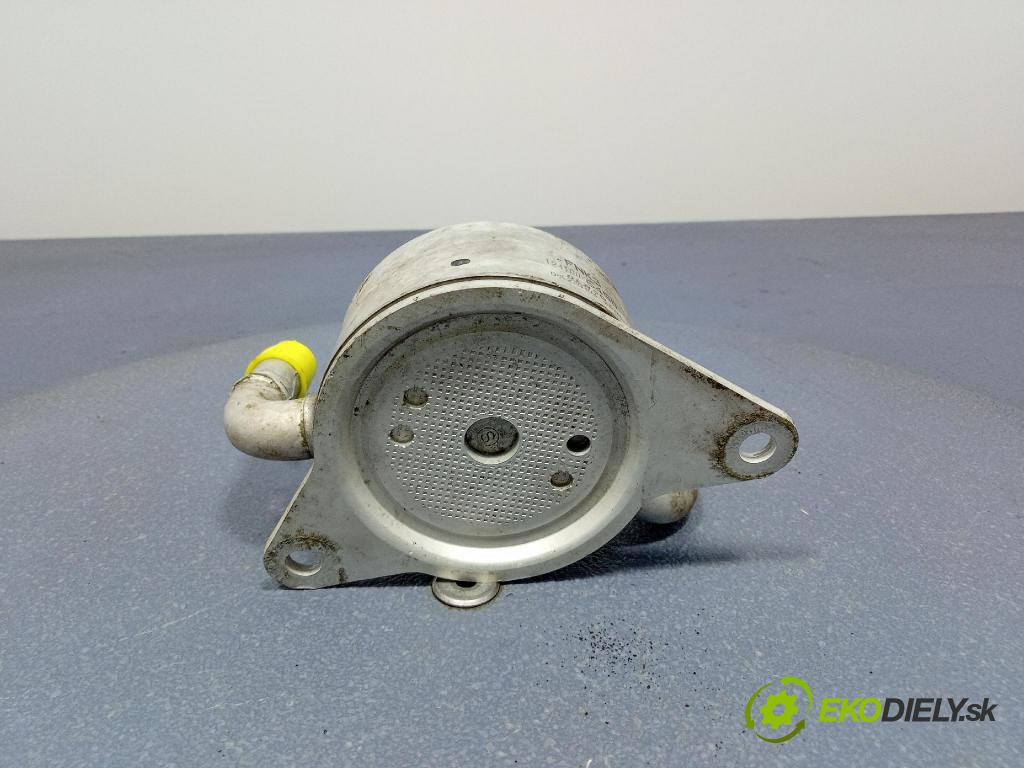 Mazda 5 2009 chladič oleja 124100-6450