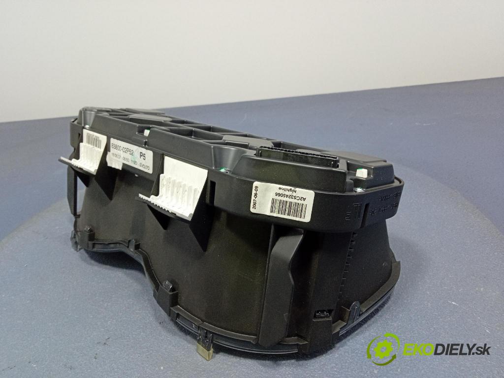 Toyota Corolla 2007 prístrojovka/ budíky 83800-02P52