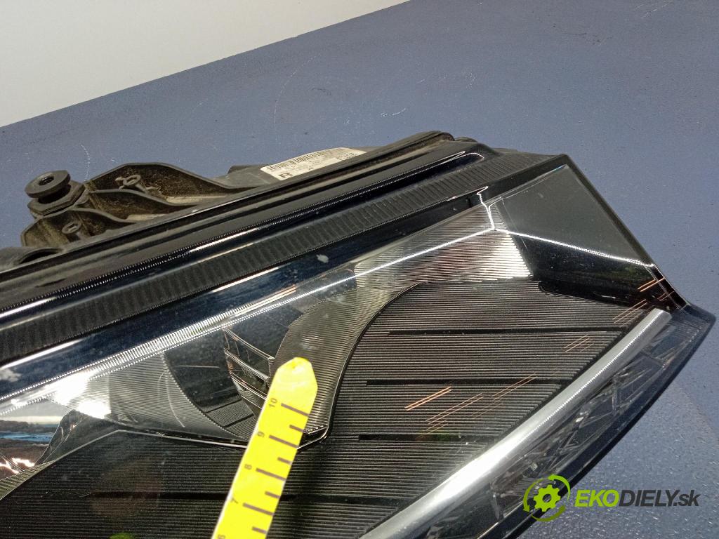 Skoda Fabia 2020 Reflektor: v pravo: 6V1941016D