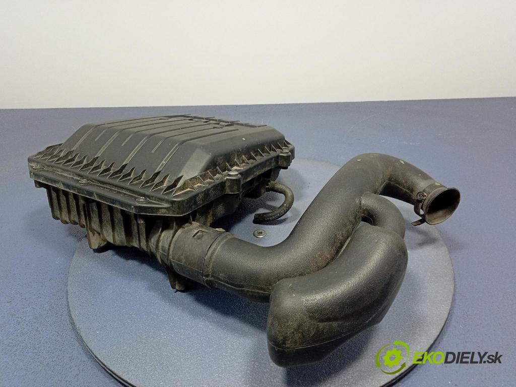 Skoda Fabia 2020 obal Filtre: Vzduch: 04C129611J