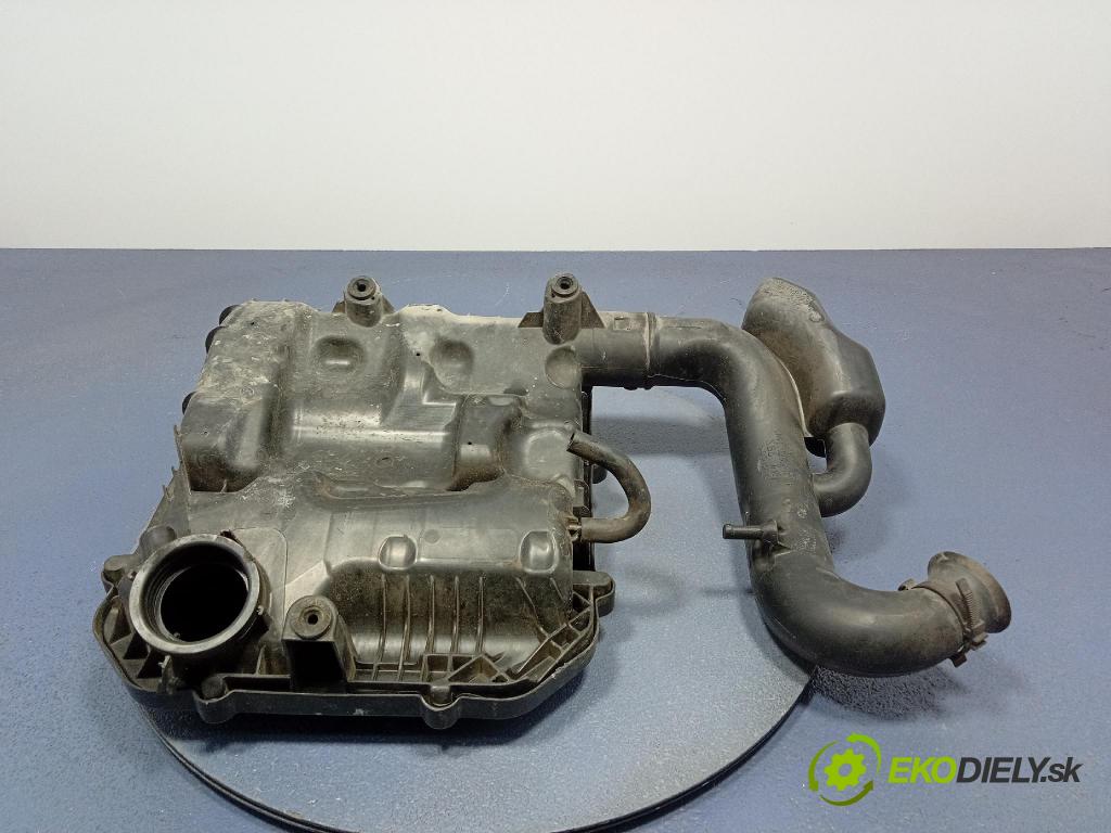 Skoda Fabia 2020 obal Filtre: Vzduch: 04C129611J