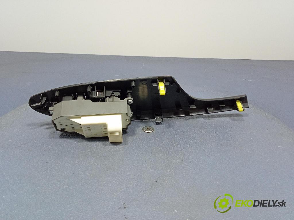 Toyota Corolla 2007 prepínač Okná: 74232-12710