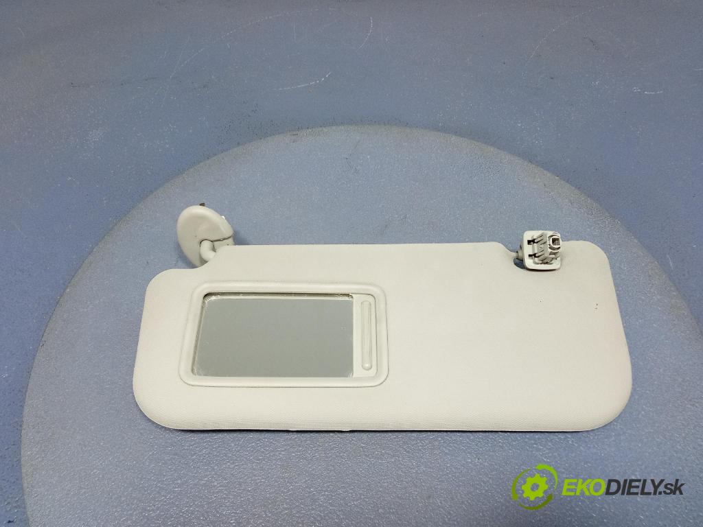 Toyota Corolla 2007 kryt slnečná clona