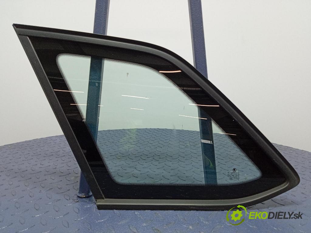 Skoda Fabia 2020 sklo Karoséria: zad 6V9845297A