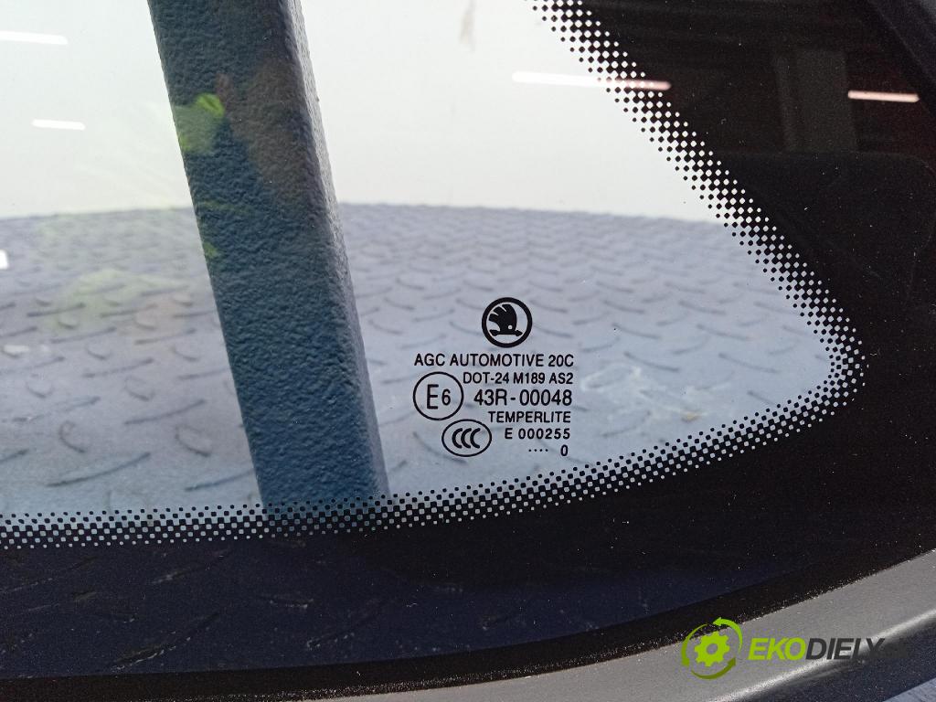 Skoda Fabia 2020 sklo Karoséria: zad 6V9845297A