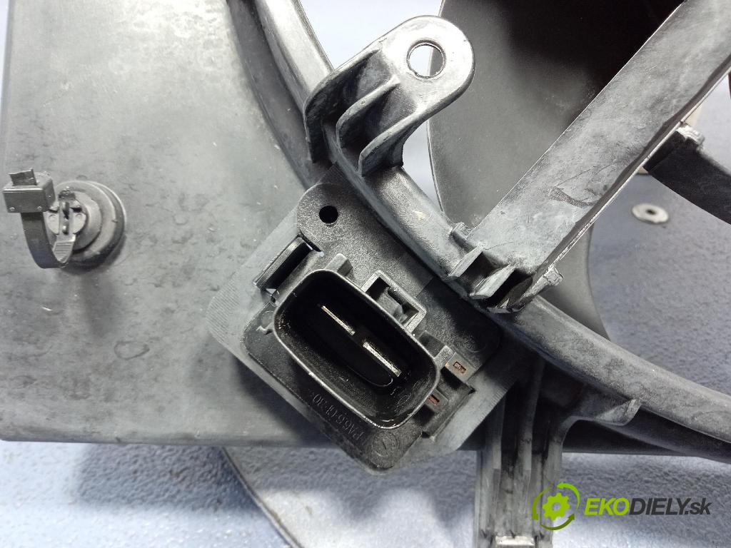 Ford Ecosport 2015 Ventilátor Chladič: 8V51-8C607-EJ