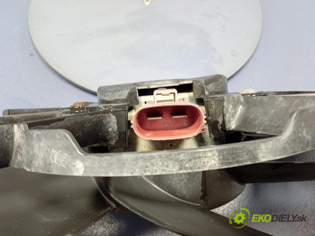 Ford Ecosport 2015 Ventilátor Chladič: 8V51-8C607-EJ