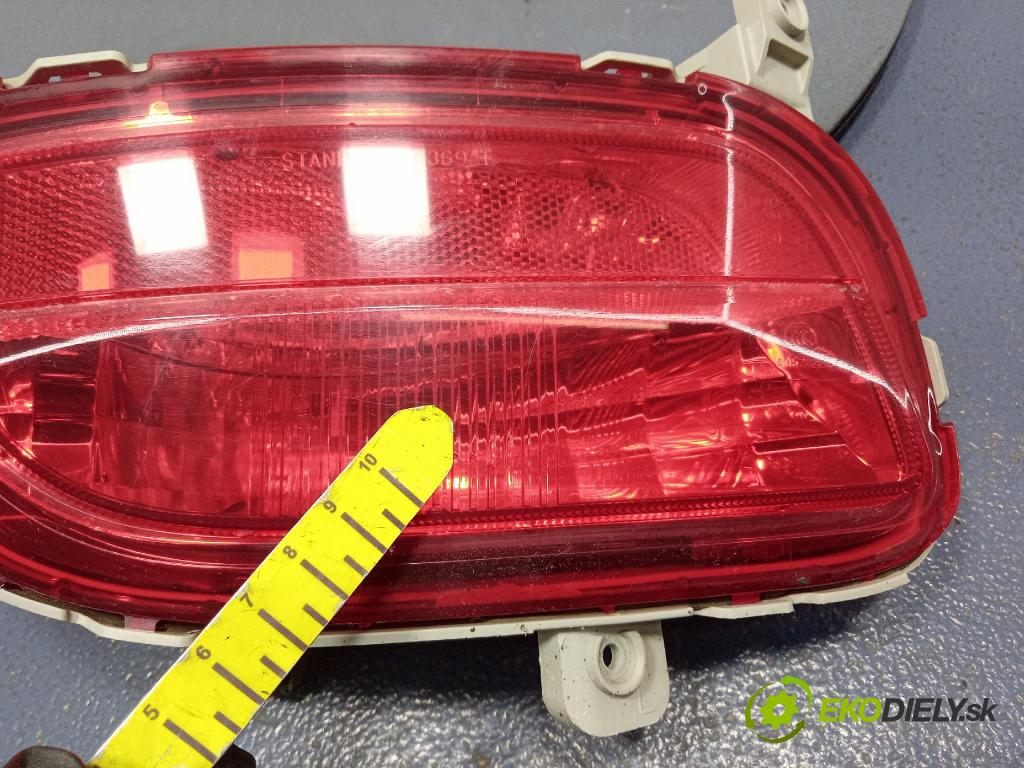 Mazda 5 2009 Späť: CD8551660