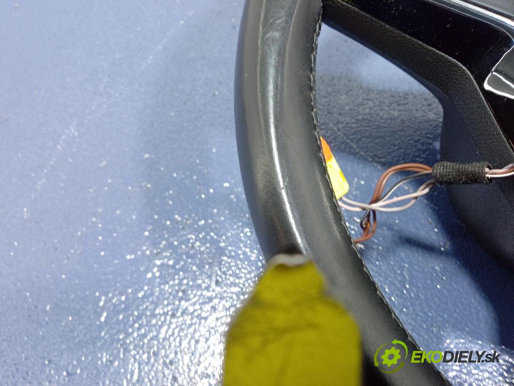 Skoda Octavia 2019 volant 5E0419091BQVWE