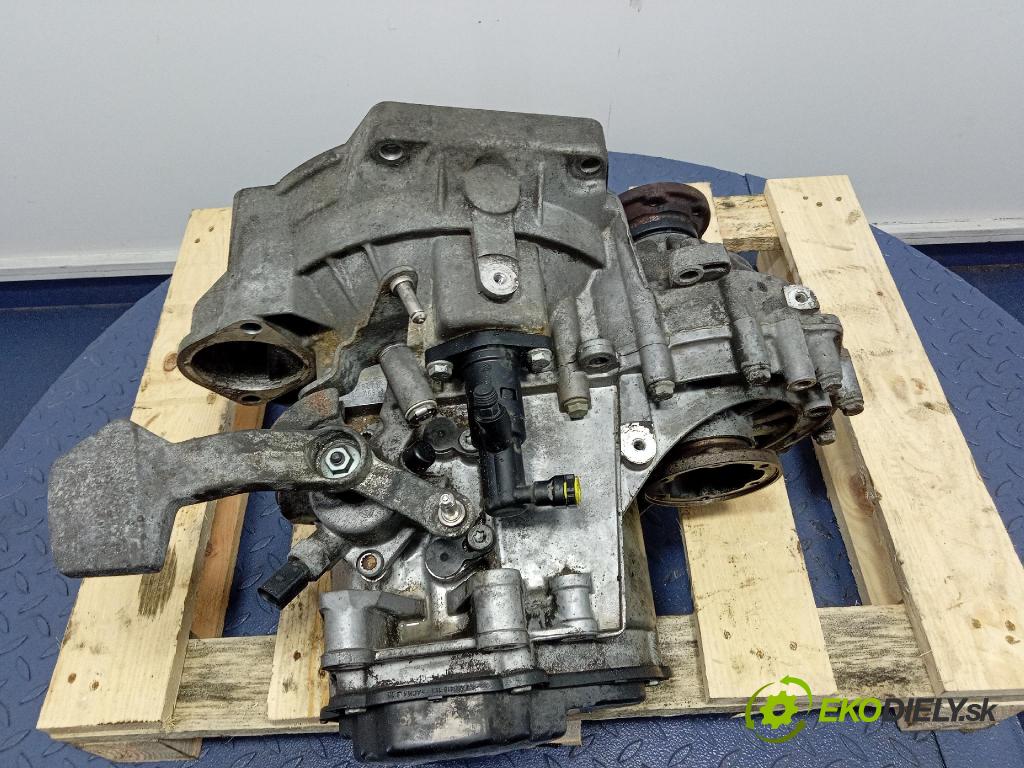 Vw Golf 2006 prevodovka Manualna JCR