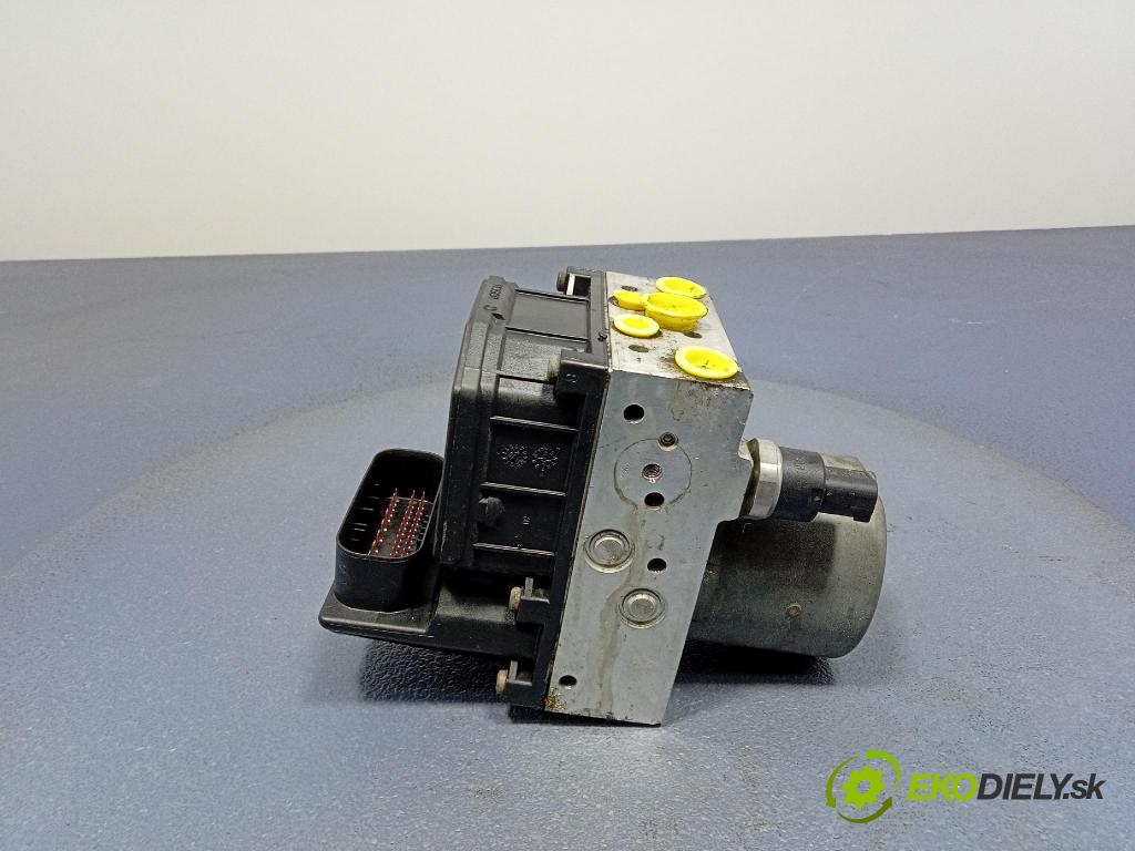 Toyota Avensis 2006 čerpadlo ABS x 44540-05050