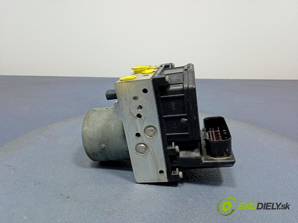 Toyota Avensis 2006 čerpadlo ABS x 44540-05050