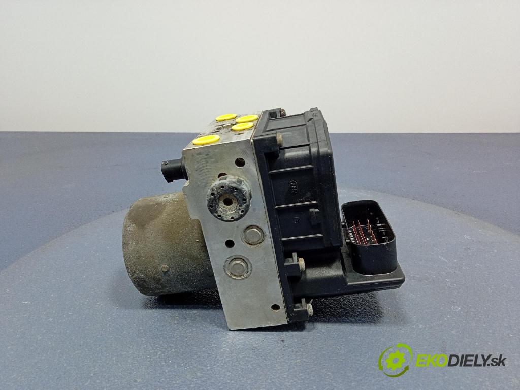 Audi A4 2001 čerpadlo ABS x 8E0614517