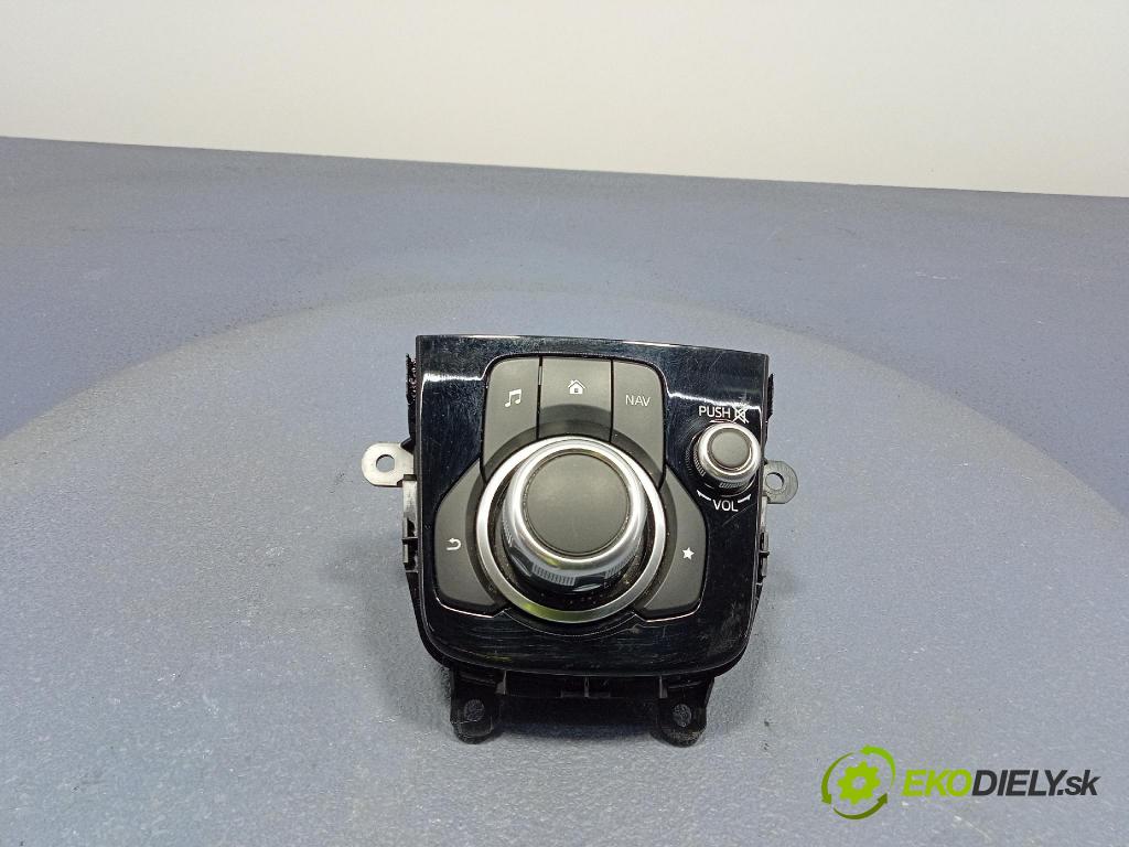 Mazda 3 2014 prepínač Rádio: Navigacia: BHN166CM0