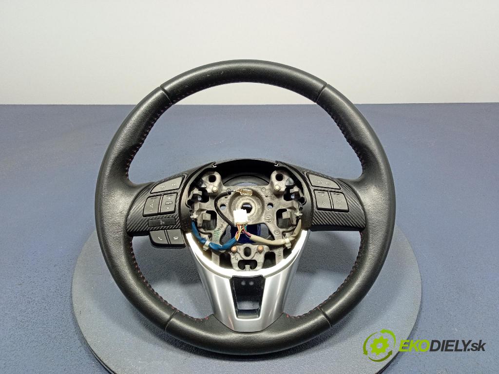 Mazda 3 2014 volant 01