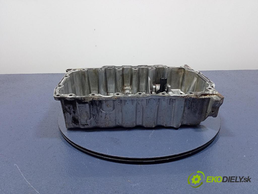 Skoda Octavia 2019 vaňa Olej: 04L103603C