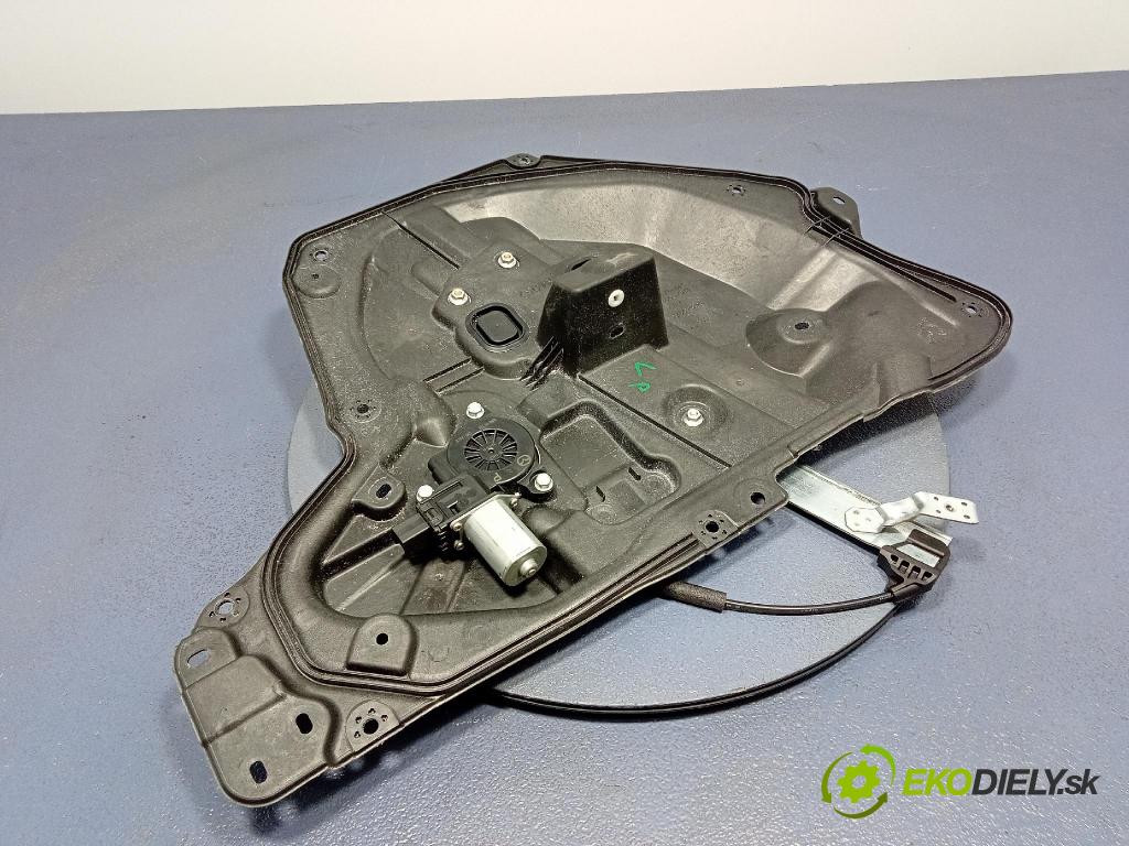 Mazda 3 2014 mechanizmus okna Okná: Predné Vľavo: BHS25997X