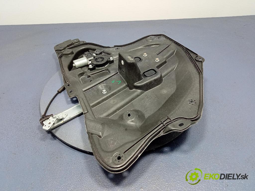 Mazda 3 2014 mechanizmus okna Okná: Predné Vľavo: BHS25997X