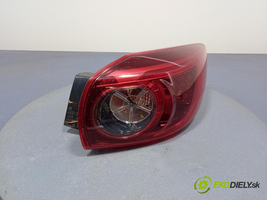 Mazda 3 2014 svetlo / reflektor zad Prava: Vonkajsia: B45D-51150