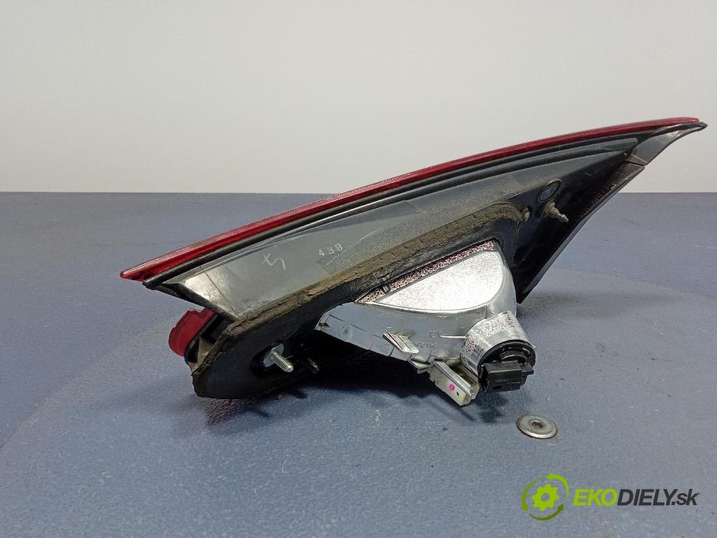 Mazda 3 2014 svetlo / reflektor zad ľavá Vnútri: B45C-513F0