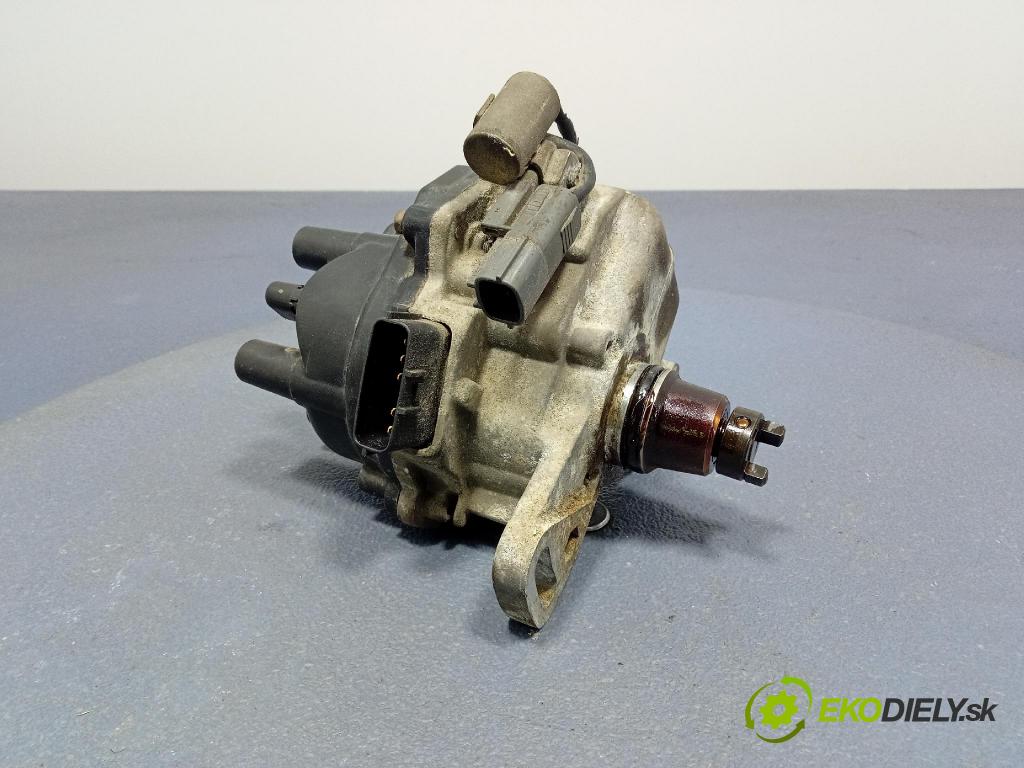 Nissan Micra 1995 rozdeľovač Zapaľovanie: 22100-99B03