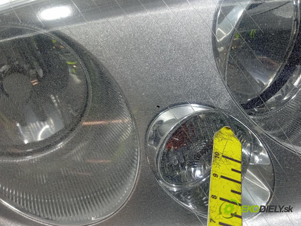 Vw Caddy 2008 Reflektor: v pravo: 2K0941006B
