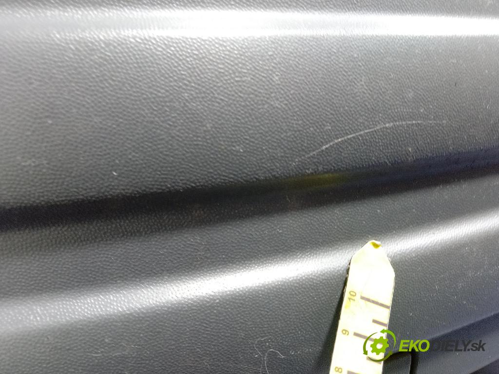 Vw Caddy 2008 nárazník Predné 01