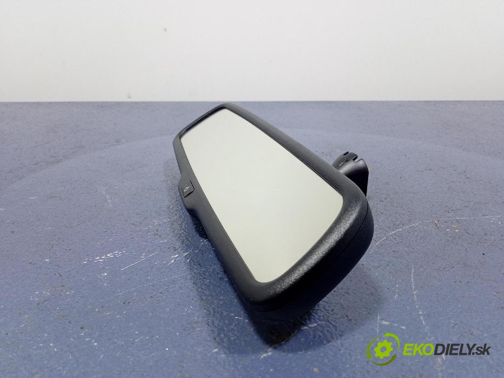 Mazda 3 2014 zrkadlo Vnútri: A048070