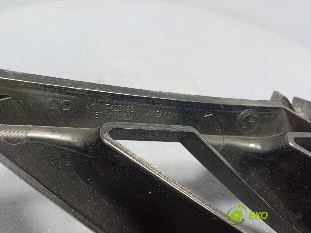 Bmw X7 0 lišta narazník 7423098