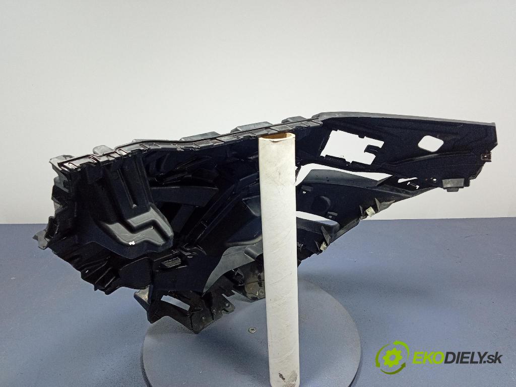 Bmw X7 0 Upevnenie: narazník 7423100