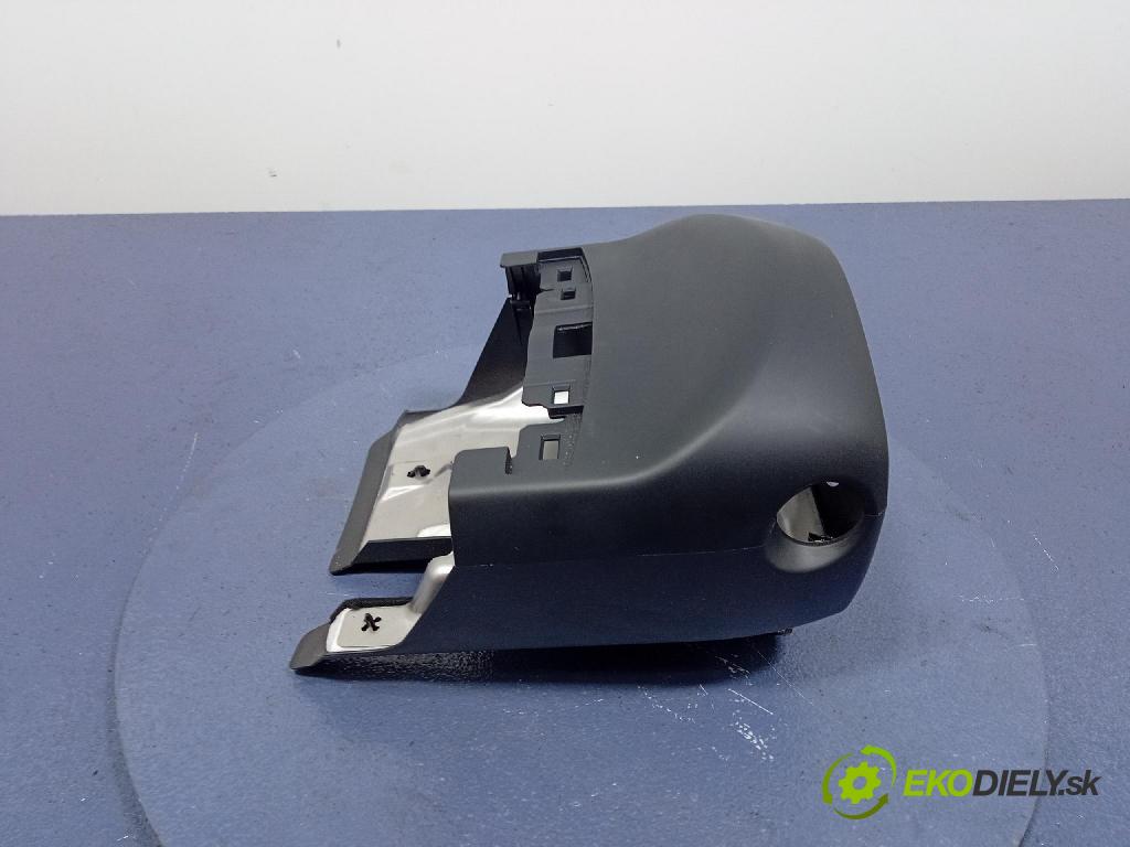 Mazda 3 2014 kryt Plast: Interiéry: KD45-60221