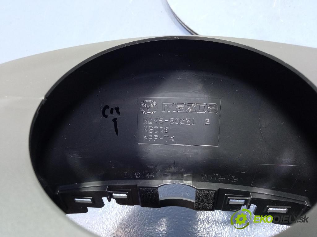 Mazda 3 2014 kryt Plast: Interiéry: KD45-60221