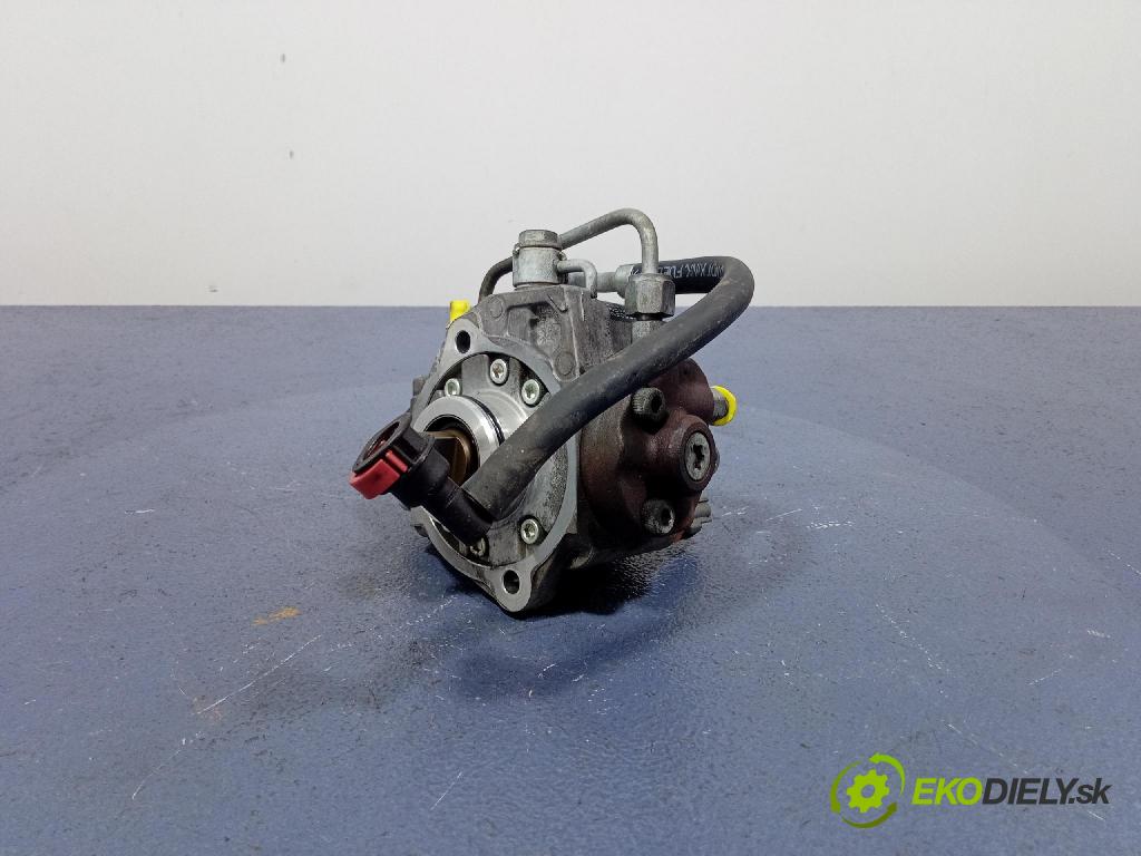 Toyota Avensis 2006 čerpadlo Injekce: 22100-0R020