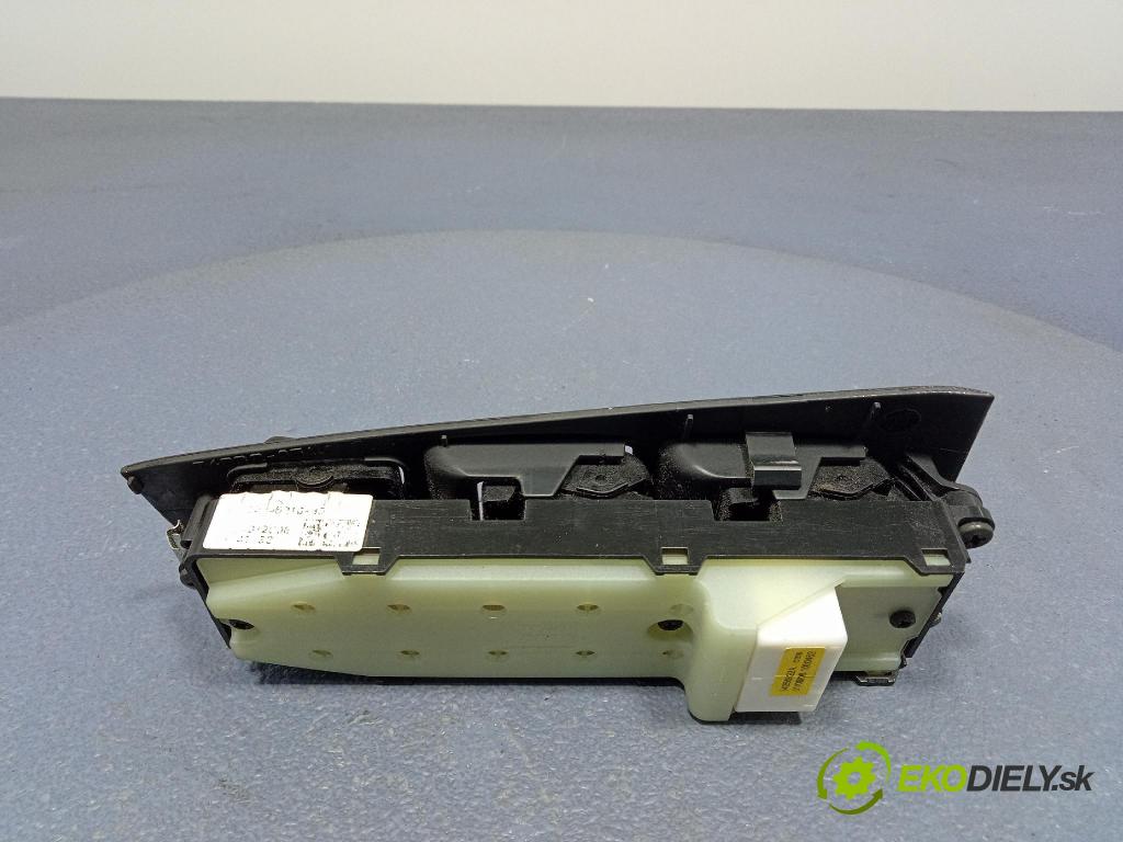 Toyota Avensis 2006 prepínač Okná: 84802-05210