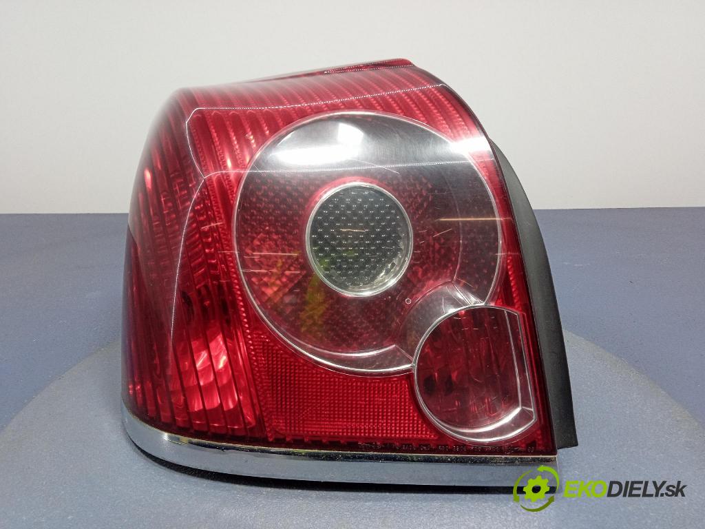 Toyota Avensis 2006 svetlo / reflektor zad ľavá Vonkajsia: