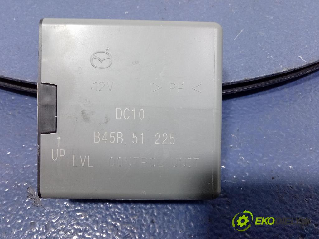 Mazda 3 2014 riadiaca jednotka B45B51225