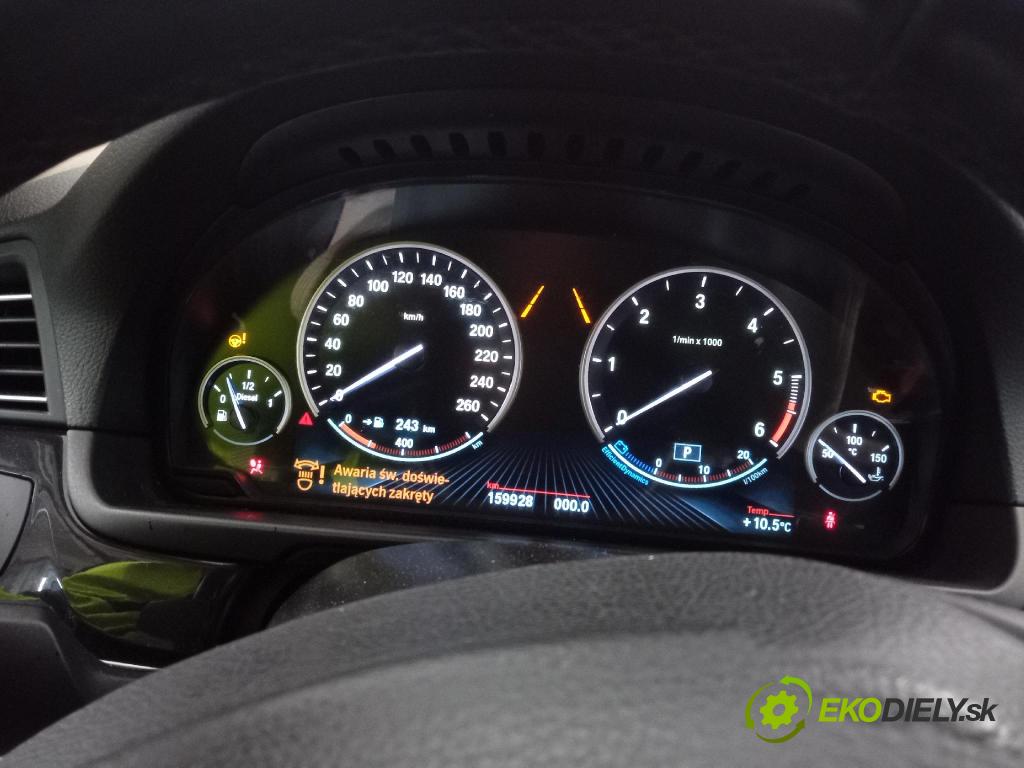 Bmw Seria 5 2013 prístrojovka/ budíky 9312040