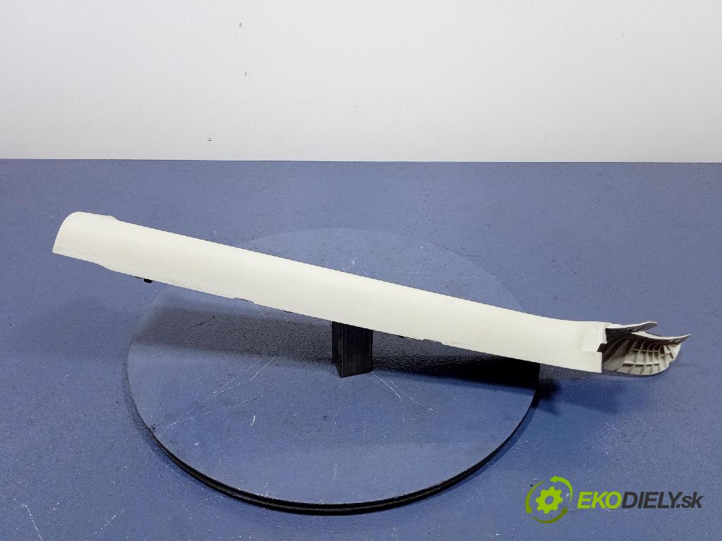 Mazda 3 2014 kryt Plast: Interiéry: BHN9-68170