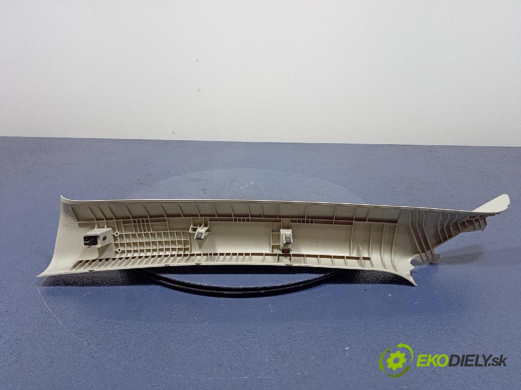 Mazda 3 2014 kryt Plast: Interiéry: BHN9-68160