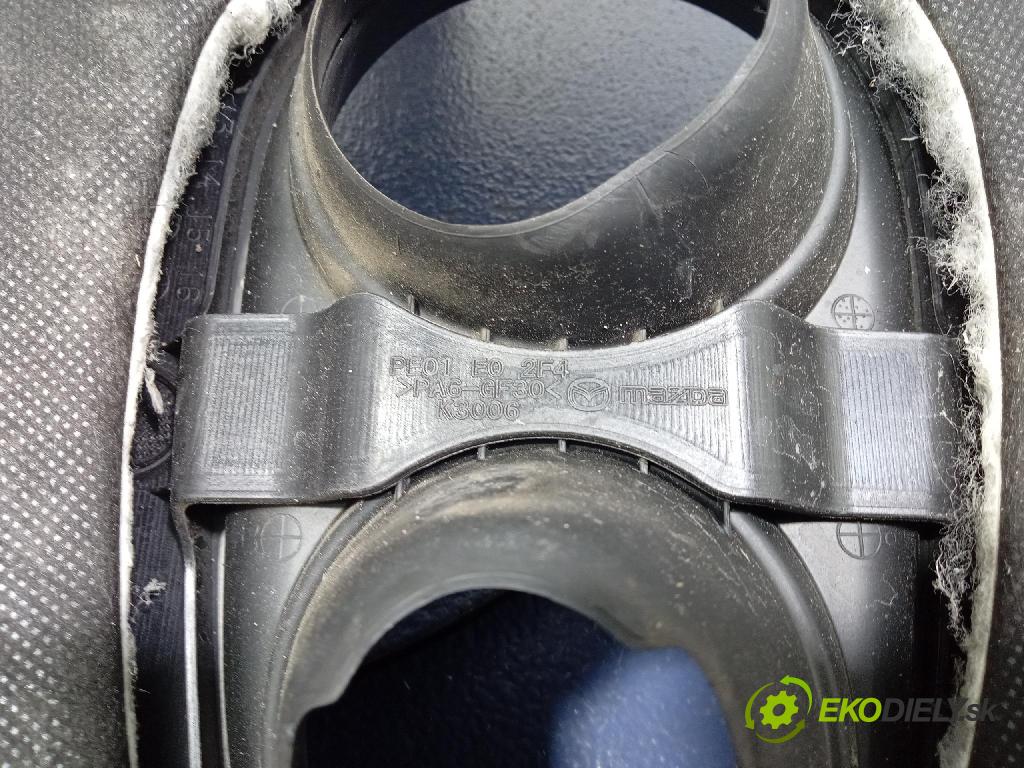 Mazda 3 2014 kryt Motor: PE01E02F4