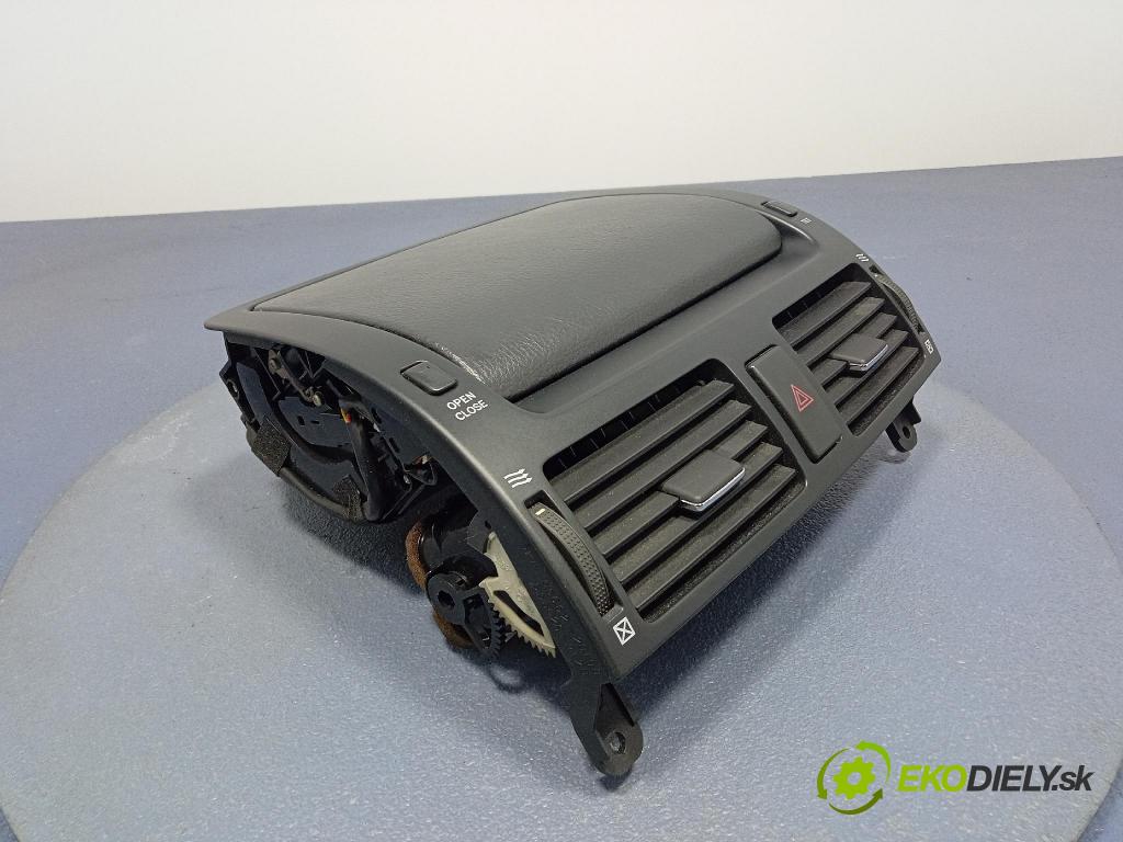 Toyota Avensis 2006 Zobrazit: Rádio: / GPS 55404-20350