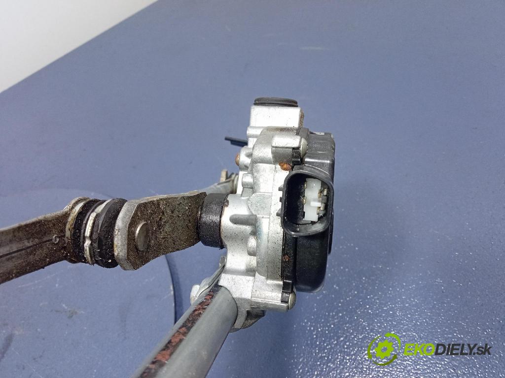 Mazda 3 2014 mechanizmus motor: Stierače: Predné BHS26737X