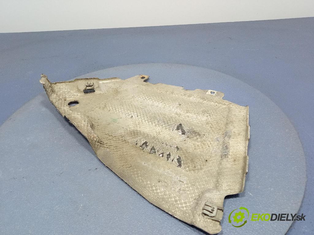 Porsche Cayenne 0 kryt Tepelné: 9Y0826098