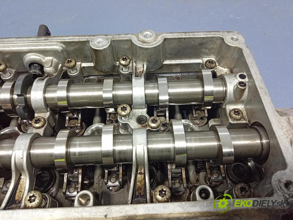 Vw Jetta 0 Hlava: Motor: 04L103373E