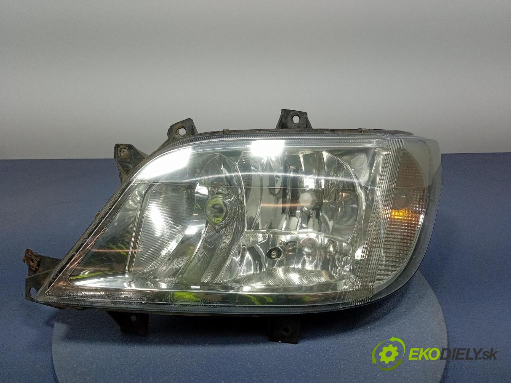 Mercedes-benz Sprinter 311 cdi 2003 Reflektor: Vľavo: 440-1137L