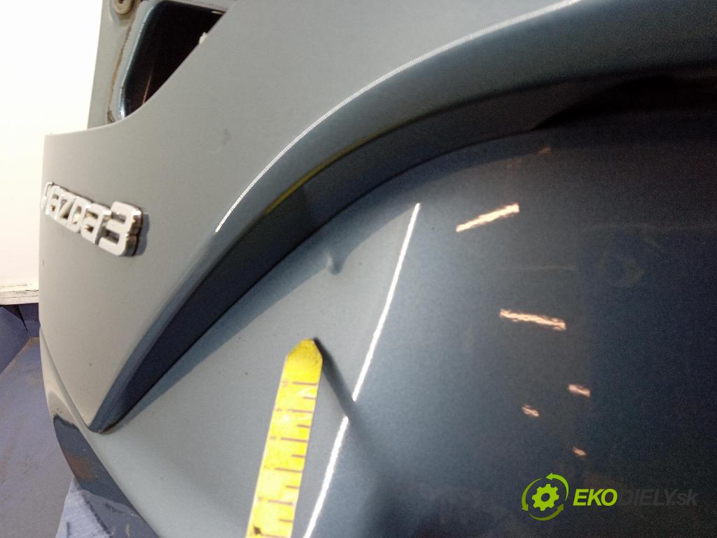 Mazda 3 2014 zadna dveře kufra: kufra: