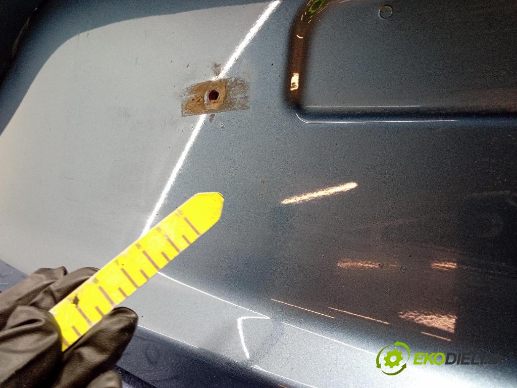 Mazda 3 2014 zadna dveře kufra: kufra: