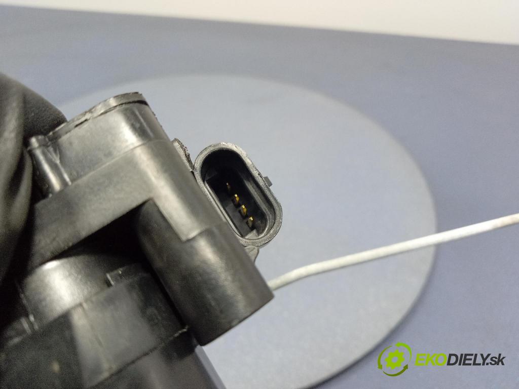 Chevrolet Epica 2007 zámok dvere Predné Vľavo: