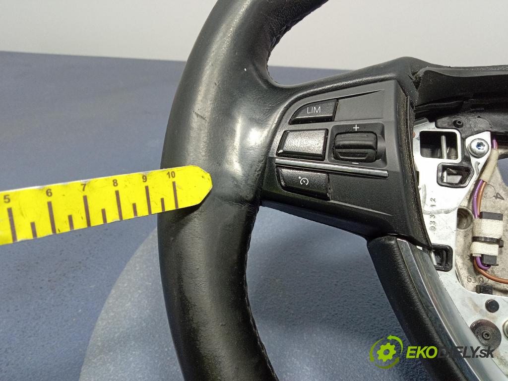 Bmw Seria 5 2013 volant 01