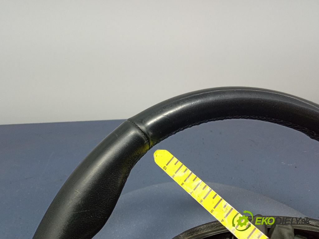 Bmw Seria 5 2013 volant 01